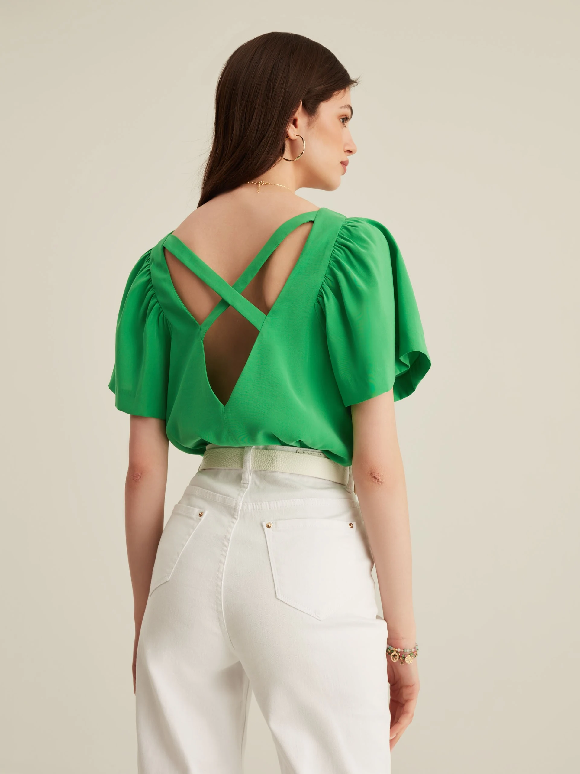 GREEN BLOUSE WITH OPEN BACK