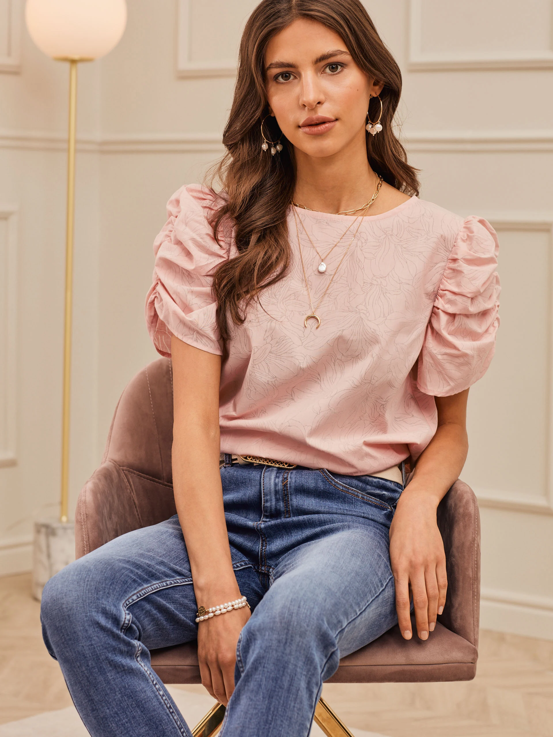 PINK BLOUSE WITH SHORT SLEEVES