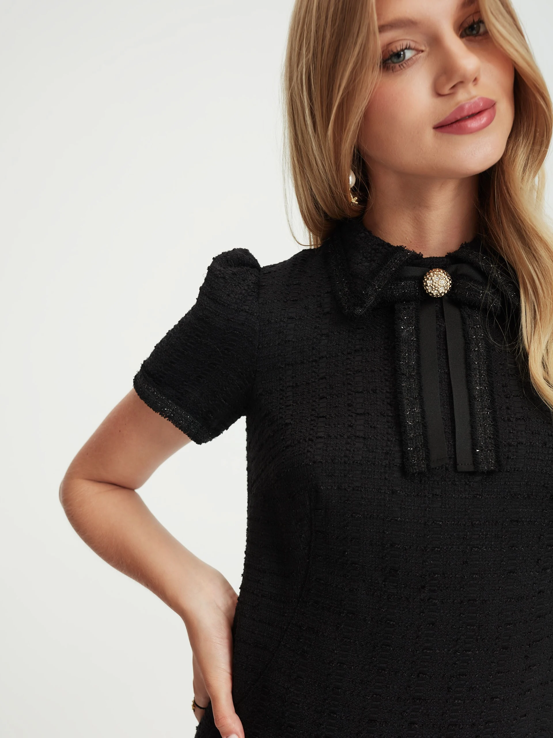 Black tweed dress with short sleeves