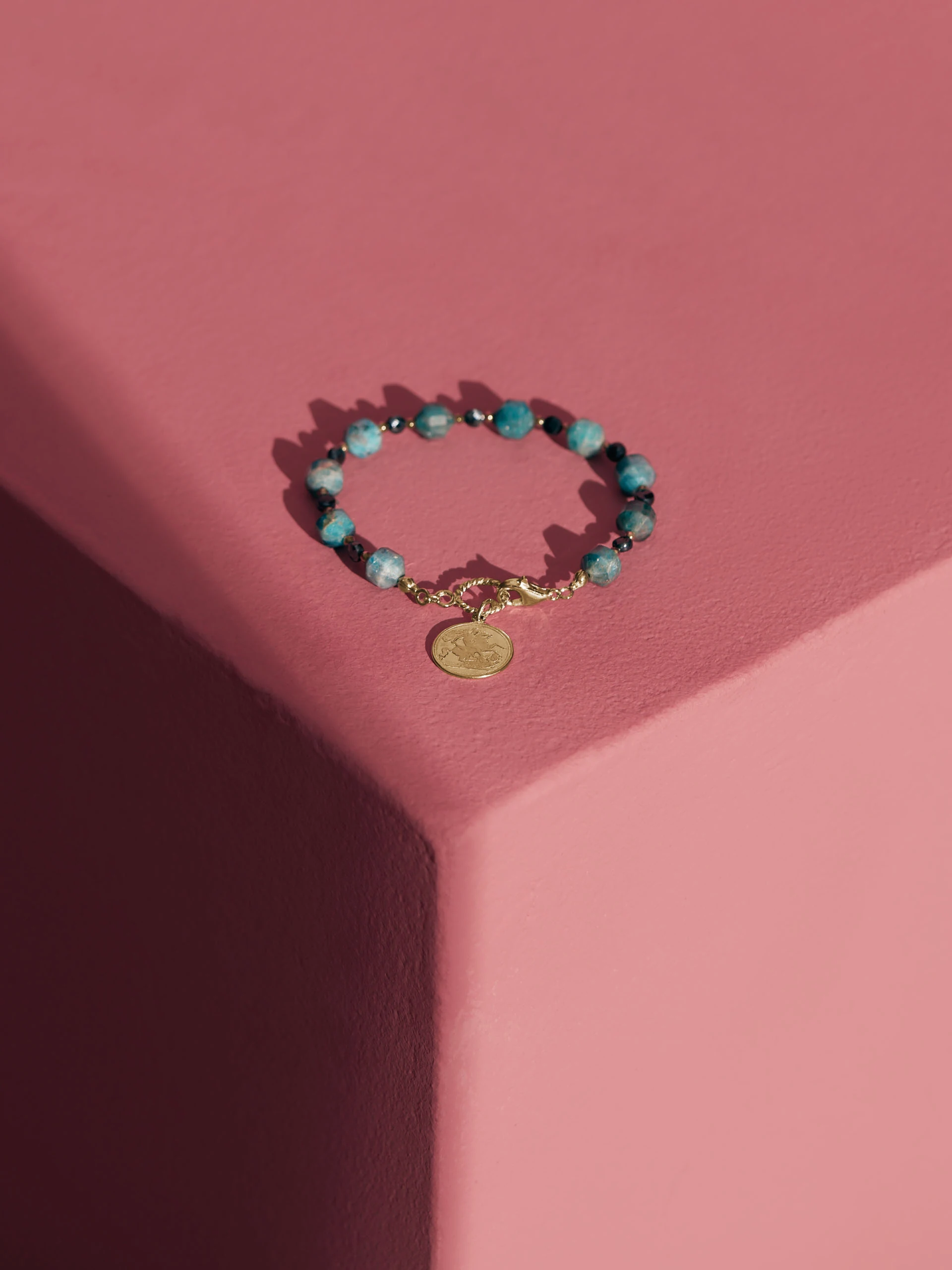 TURQUOISE BRACELET WITH NATURAL STONES