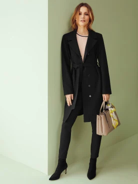 COAT WITH BINDING AT WAIST