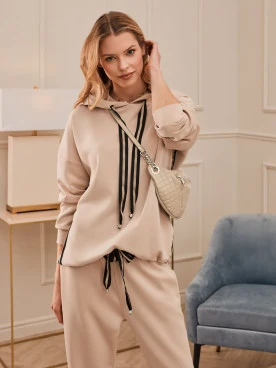 BEIGE SWEATPANTS