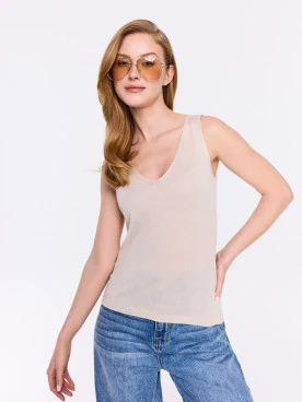 Light beige top with metallic thread