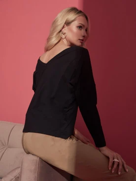 BLACK LONG SLEEVE BLOUSE