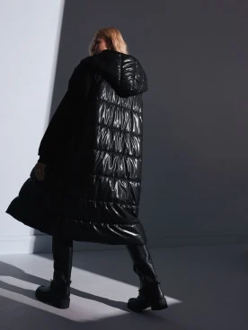 BLACK VEST WITH HOOD