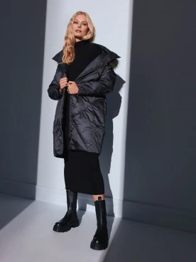DOWN COAT WITH HOOD
