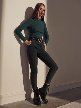 GREEN SWEATER WITH HALF TURTLENECK