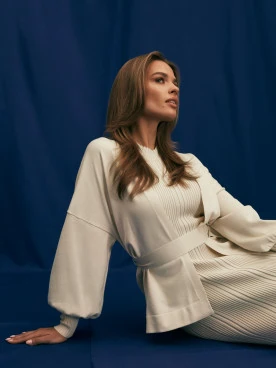 Beige cardigan with buff sleeves