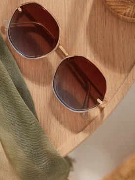 SUNGLASSES