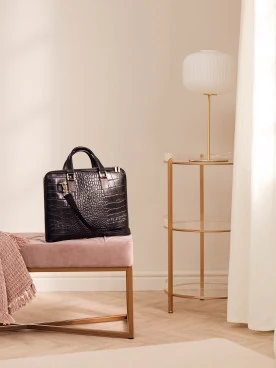 BLACK LEATHER BRIEFCASE