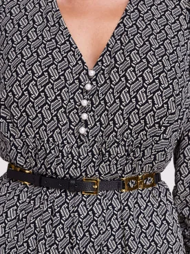 Narrow leather strap in black color