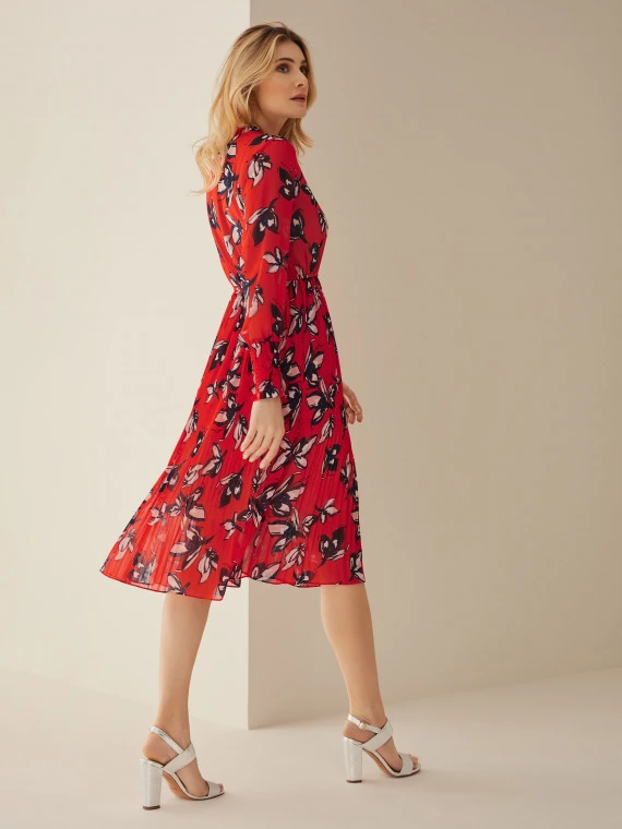 PLEATED FLORAL PATTERN DRESS