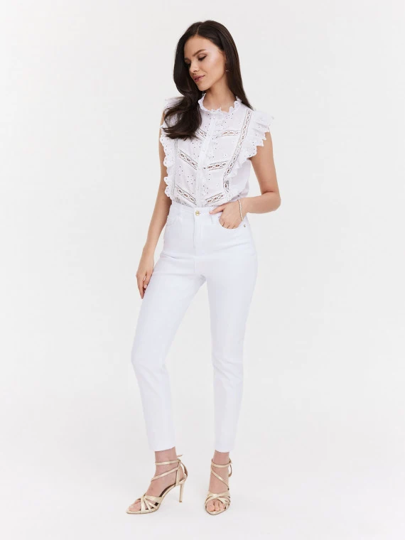 Fitted white high-waisted pants