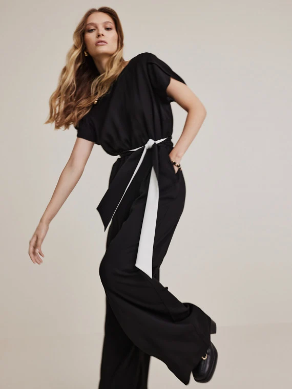 Elegant black jumpsuit