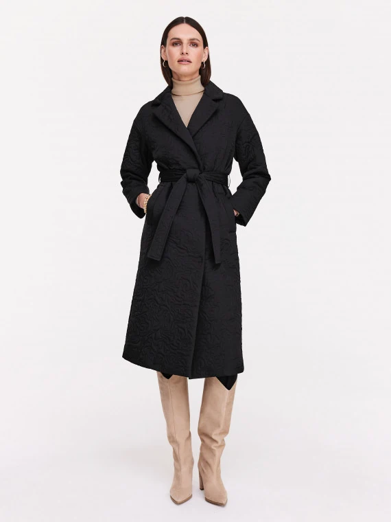 Quilted coat with a classic cut