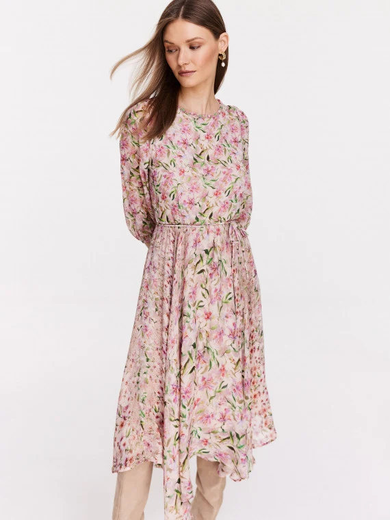 Floral dress with ruffles and ties