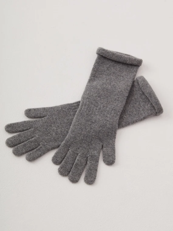 Gloves with added wool and cashmere
