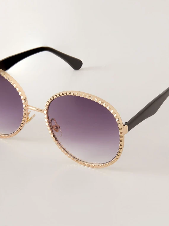 Gold-framed ombre sunglasses