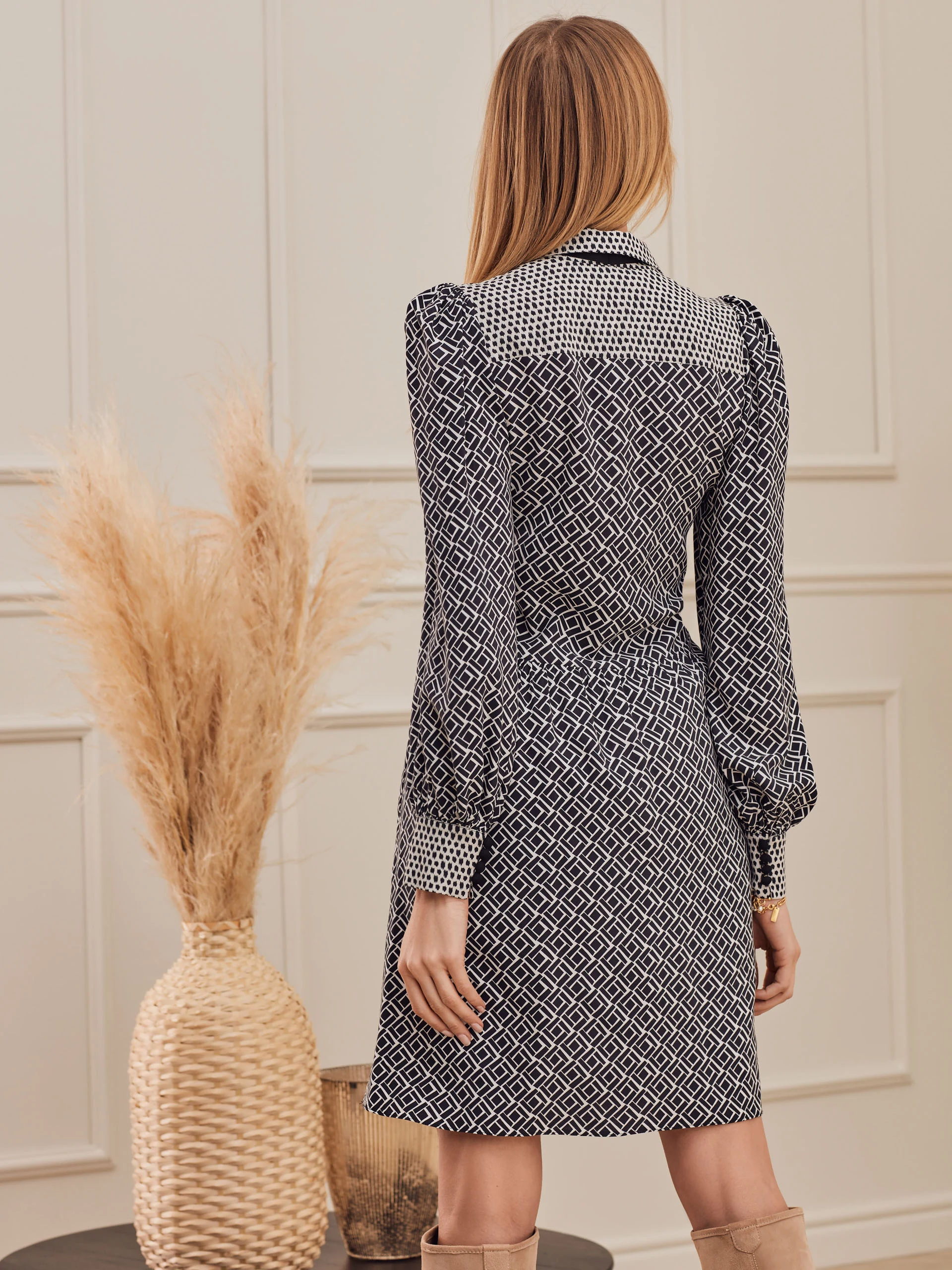 FINE PATTERN DRESS