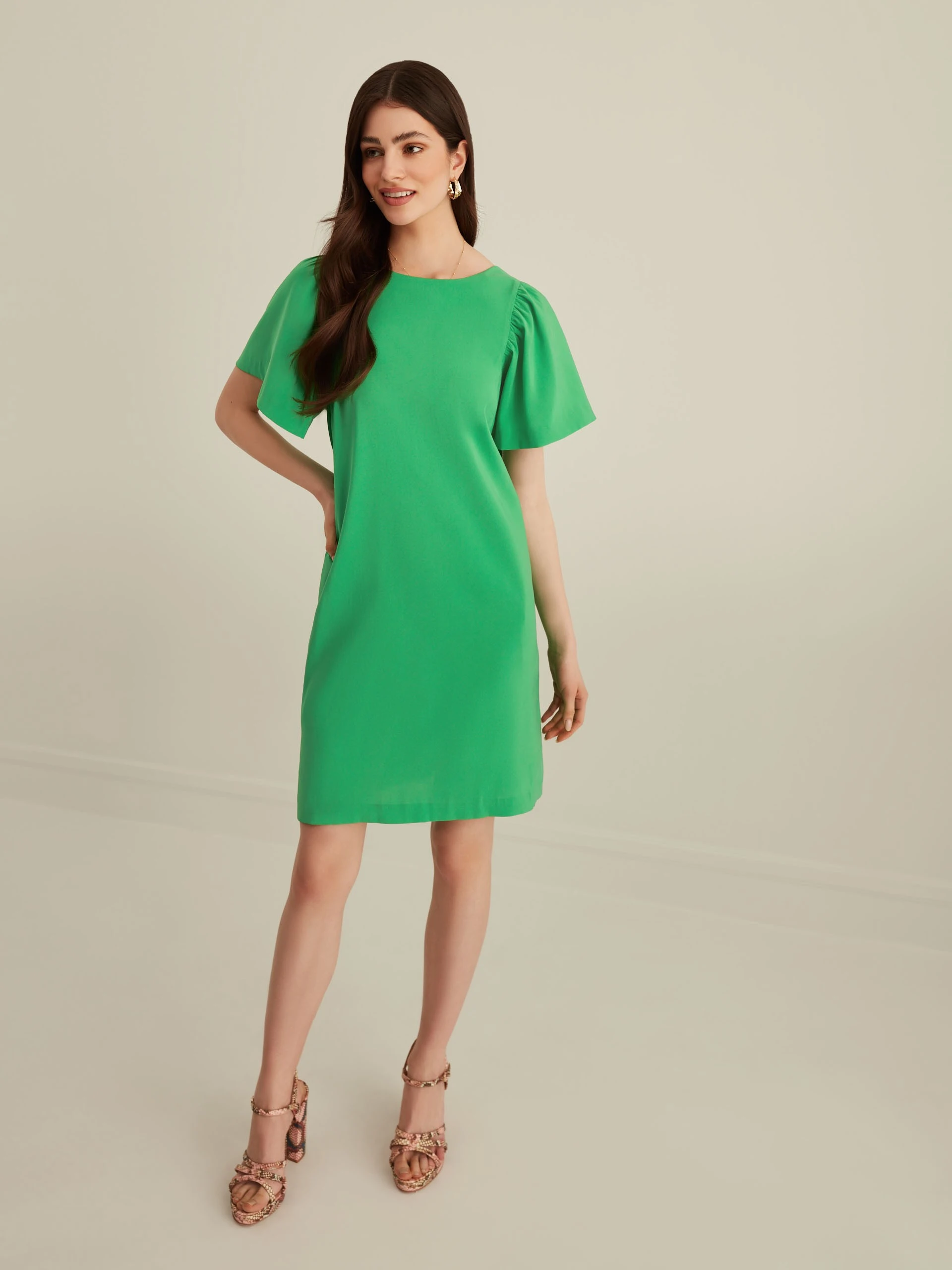 PUFF SLEEVE GREEN DRESS