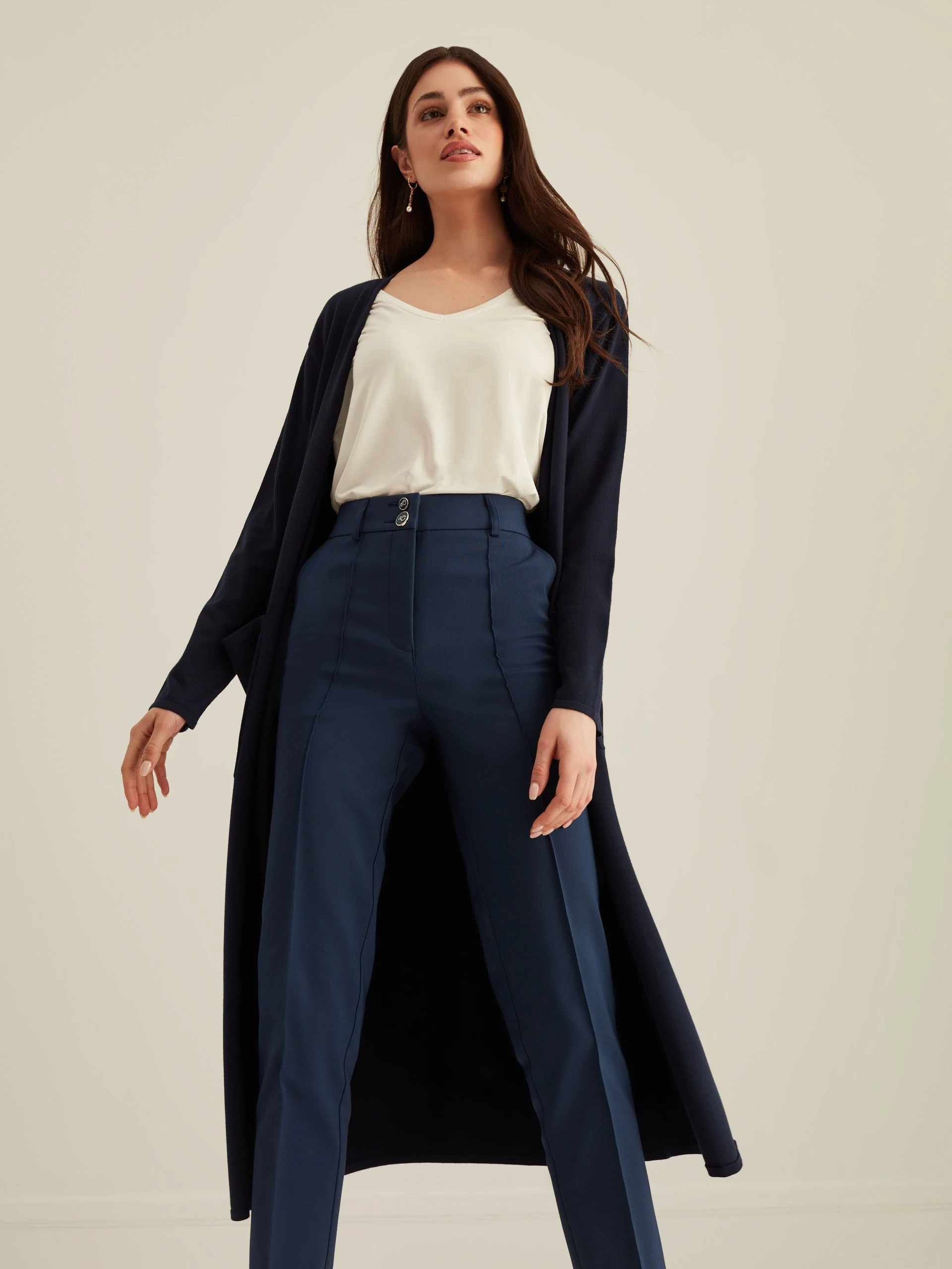 NAVY CREASED PANTS