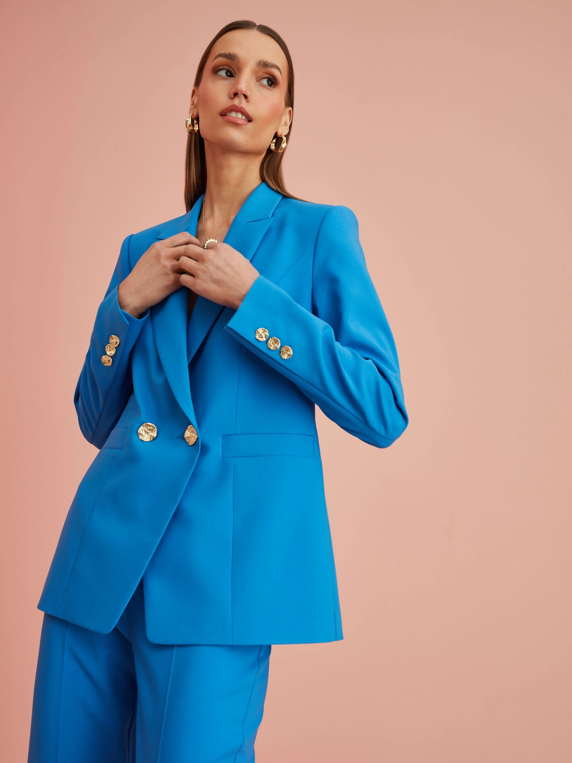 BLUE DOUBLE-BREASTED JACKET