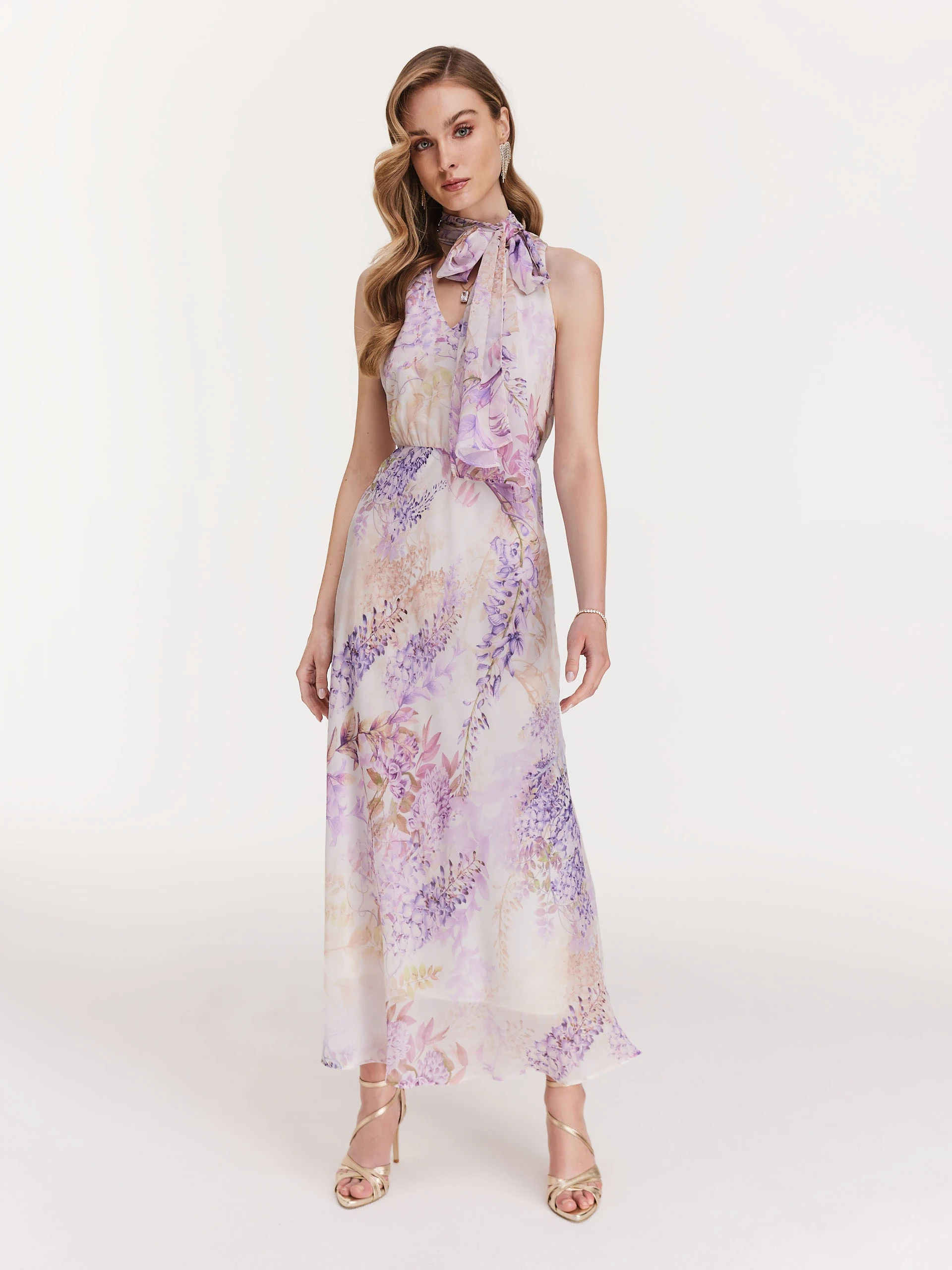Sukienka maxi w kwiaty