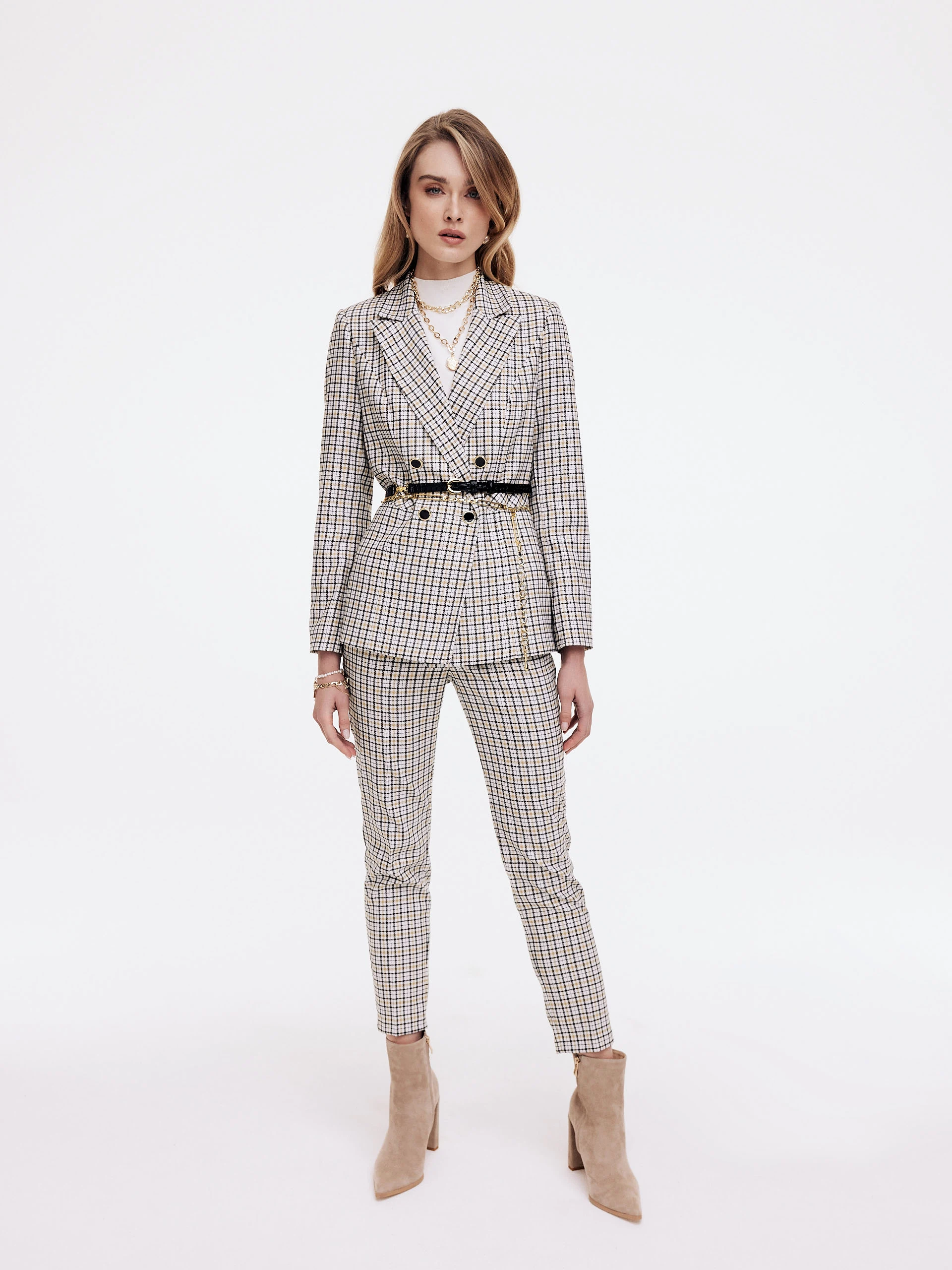 Cigarettes above the ankle in checkered pattern