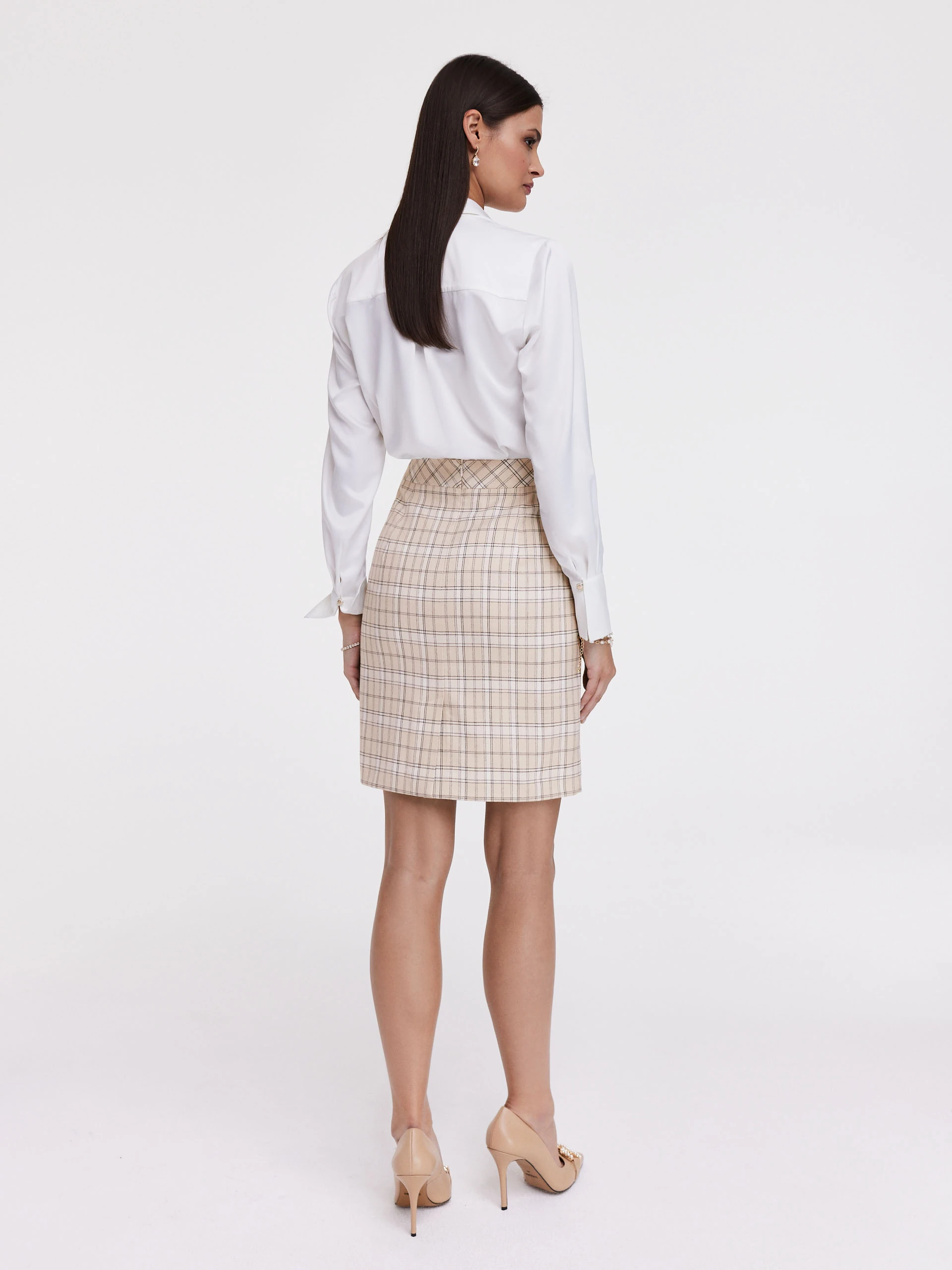 Beige checkered pencil skirt