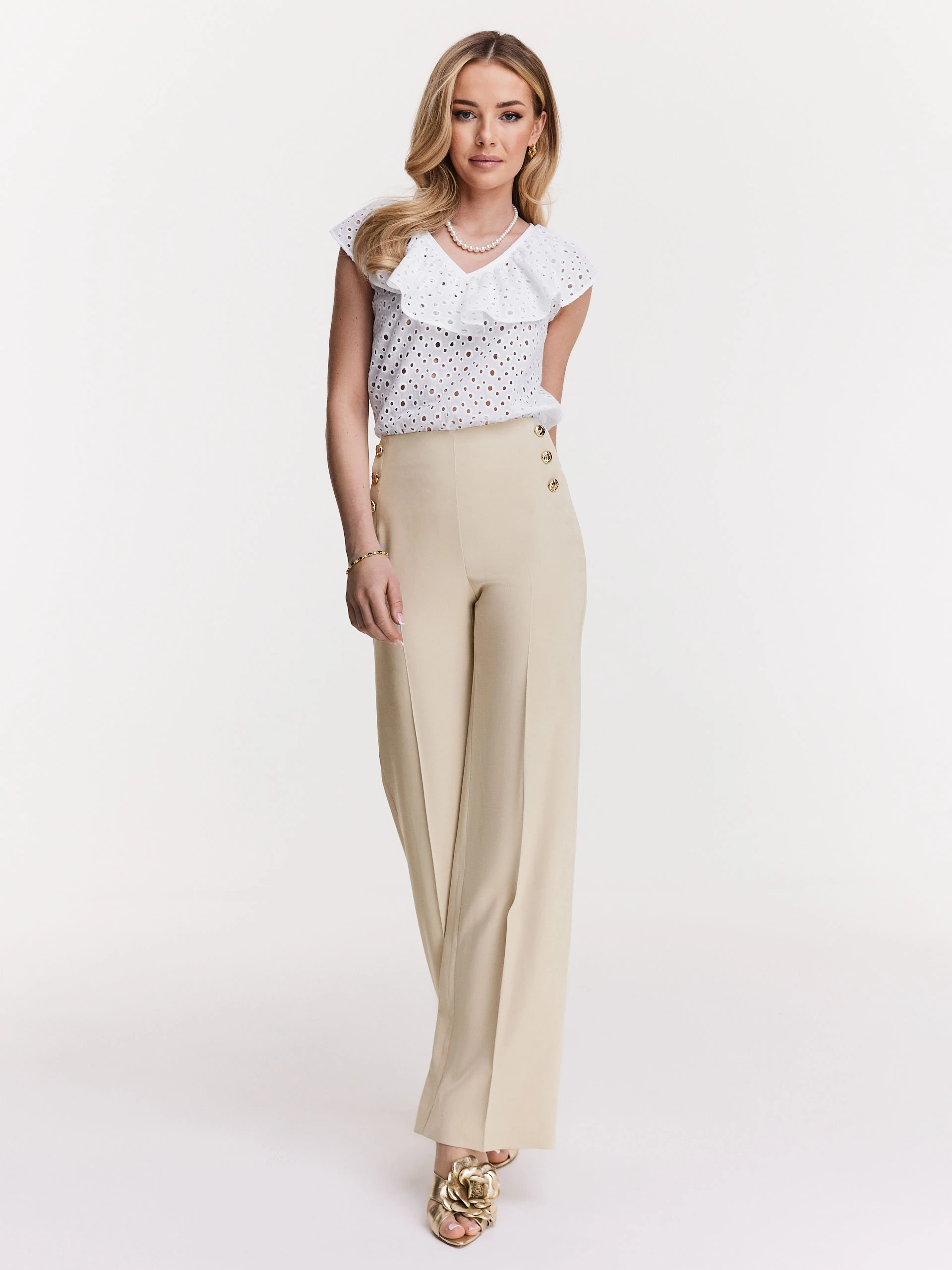 White blouse with V neckline