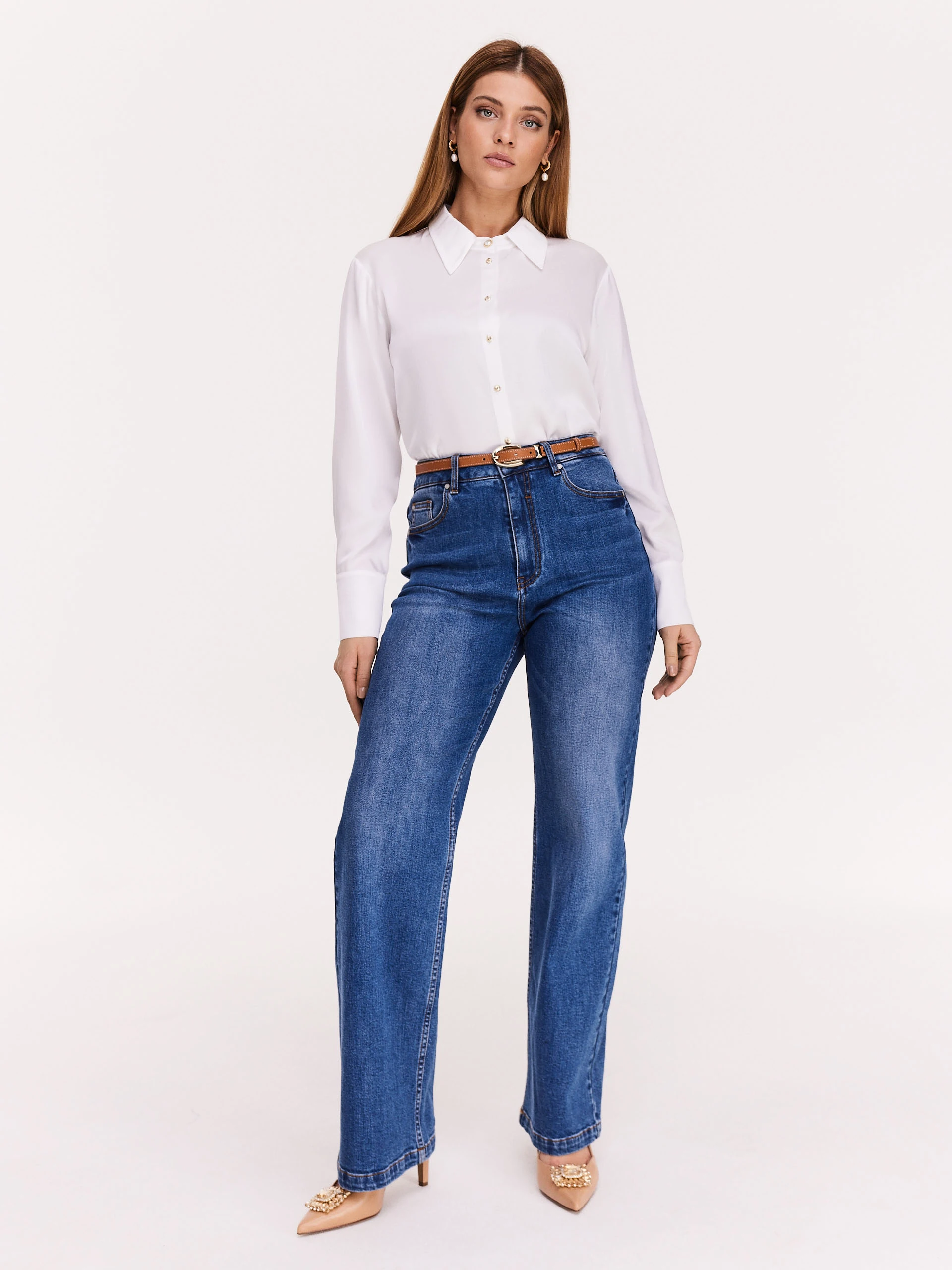 Elegant white viscose shirt