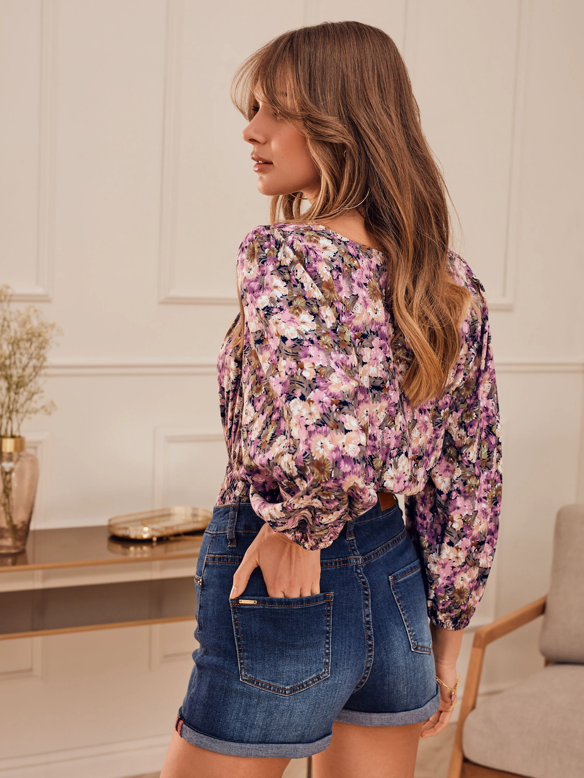 PURPLE BLOUSE WITH FLORAL PATTERN