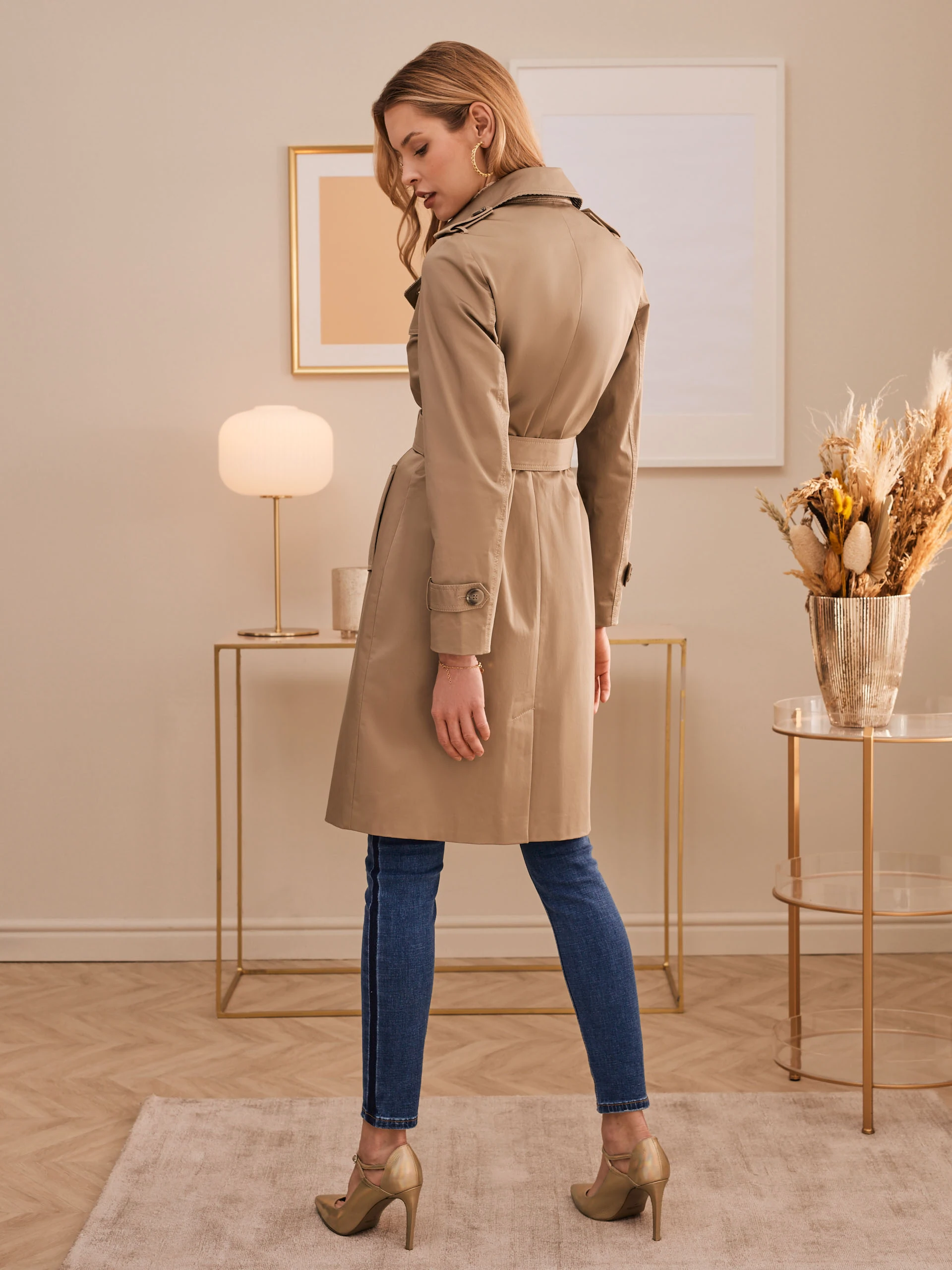 BEIGE CLASSIC TRENCH