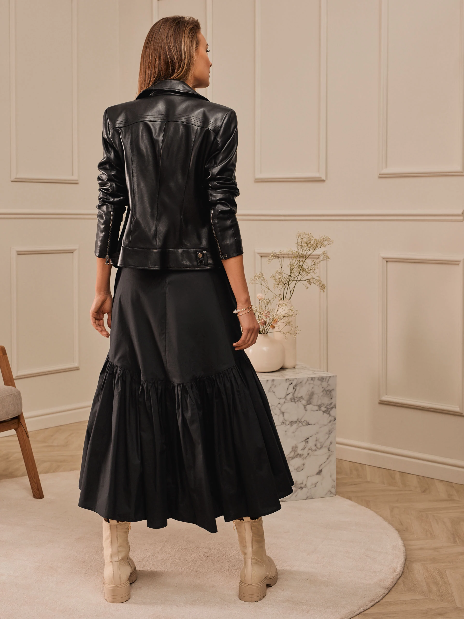 BLACK STRAIGHT DRESS
