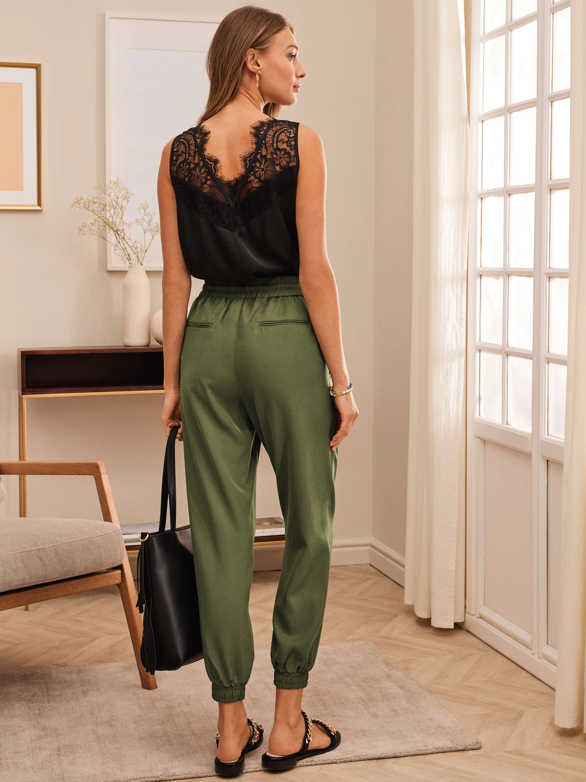 GREEN DRAWSTRING PANTS