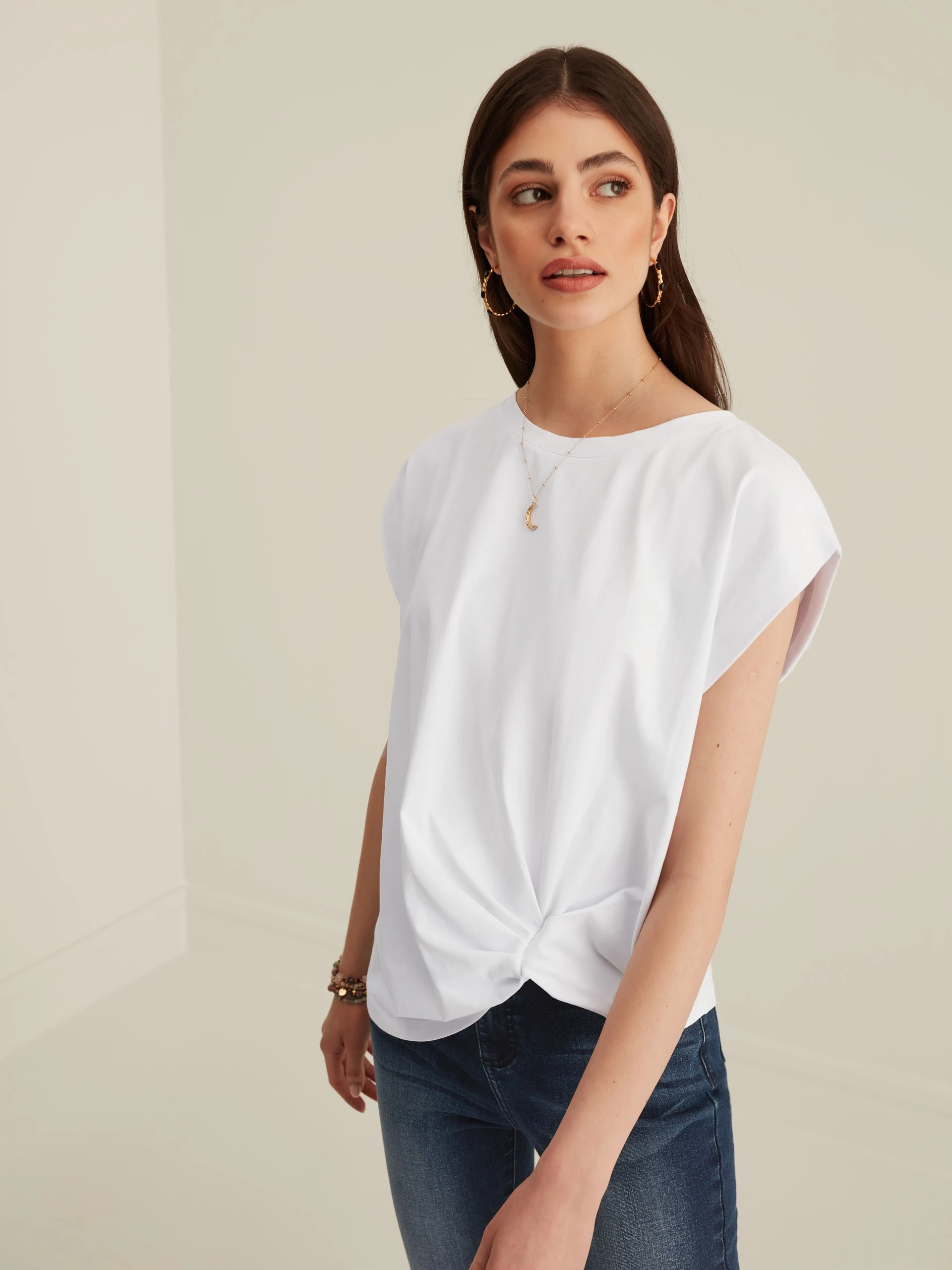 WHITE SHORT SLEEVE BLOUSE