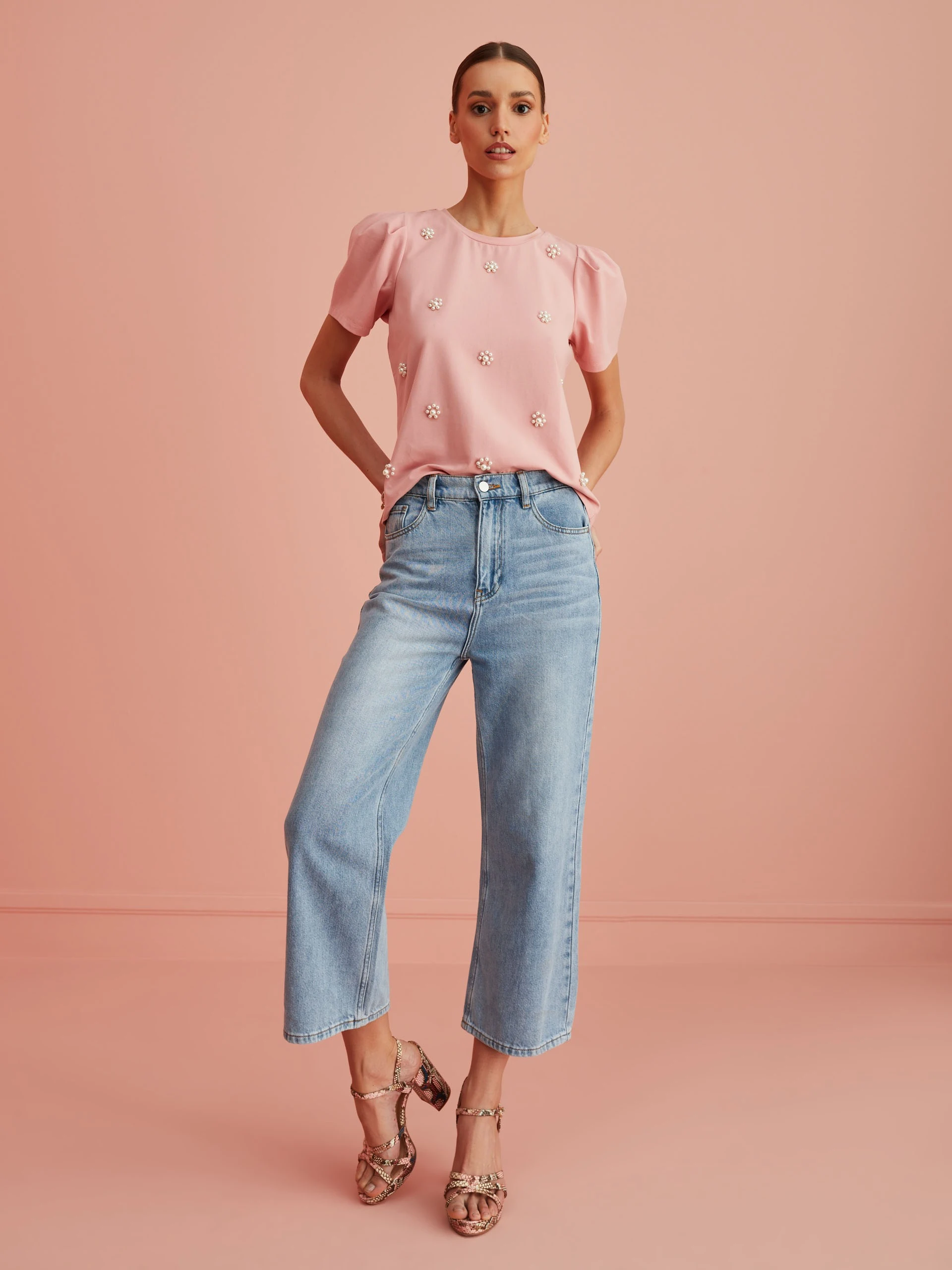 PINK BLOUSE WITH PEARLS