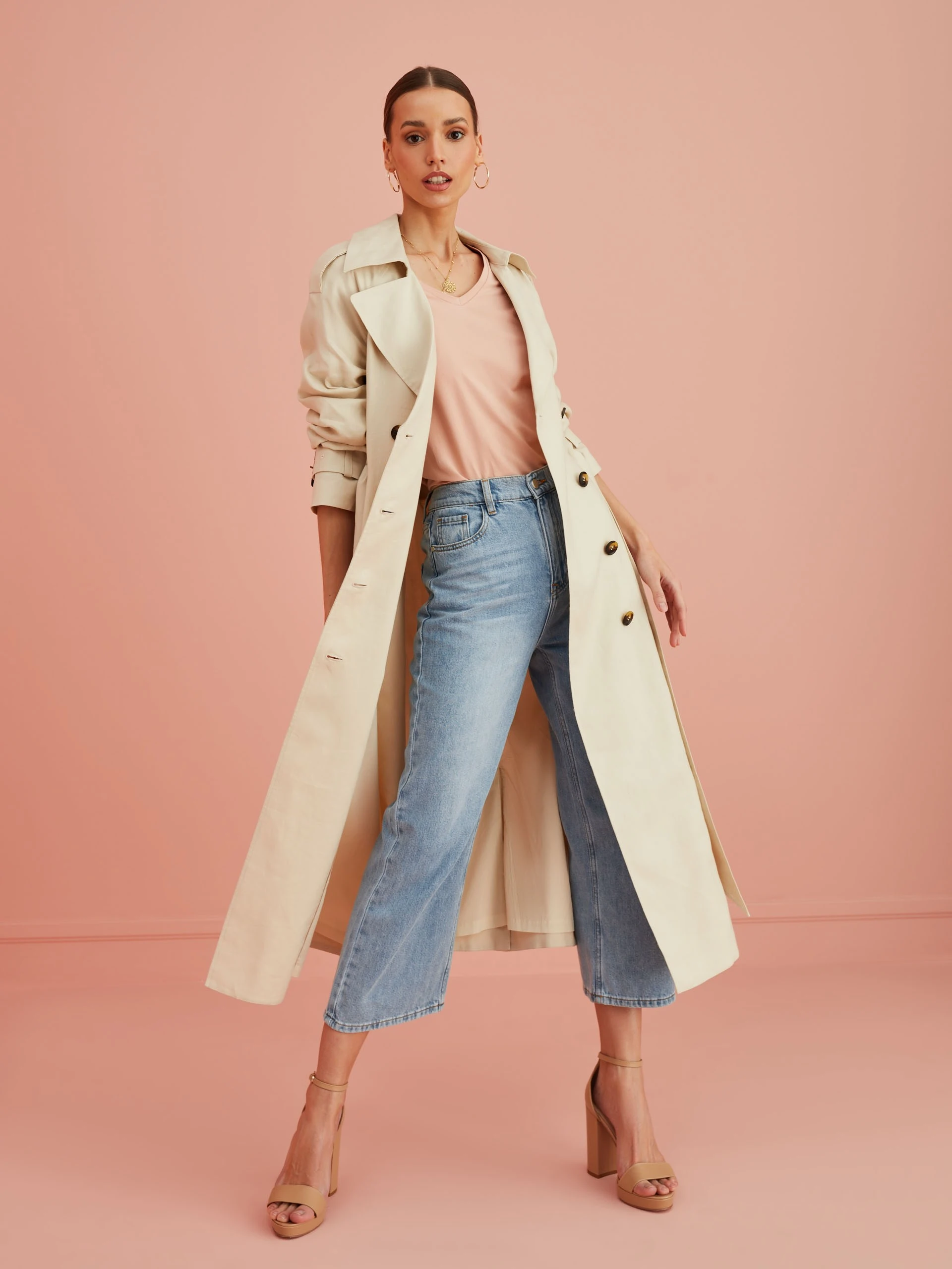 PINK BLOUSE WITH V NECKLINE
