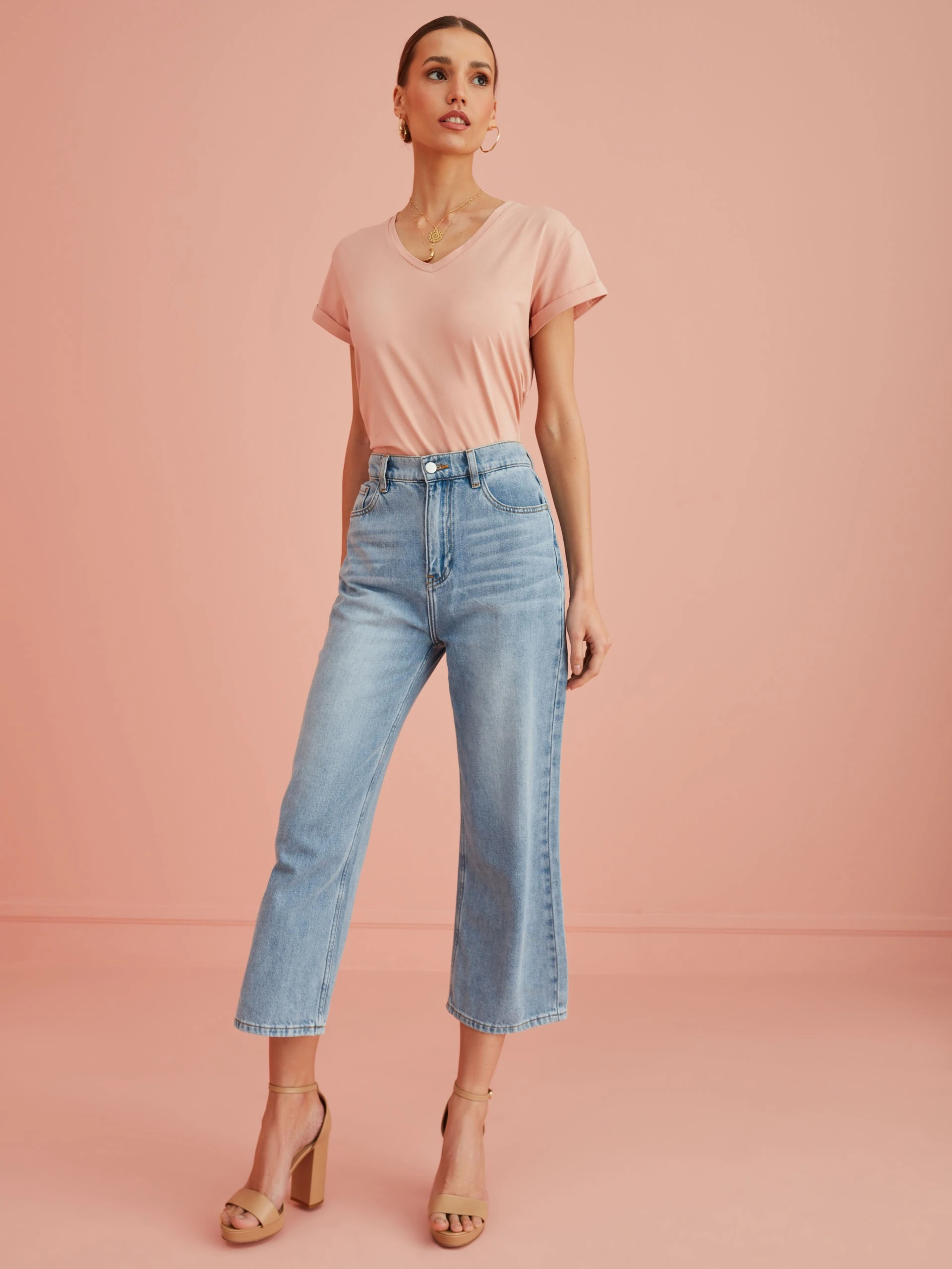 PINK BLOUSE WITH V NECKLINE