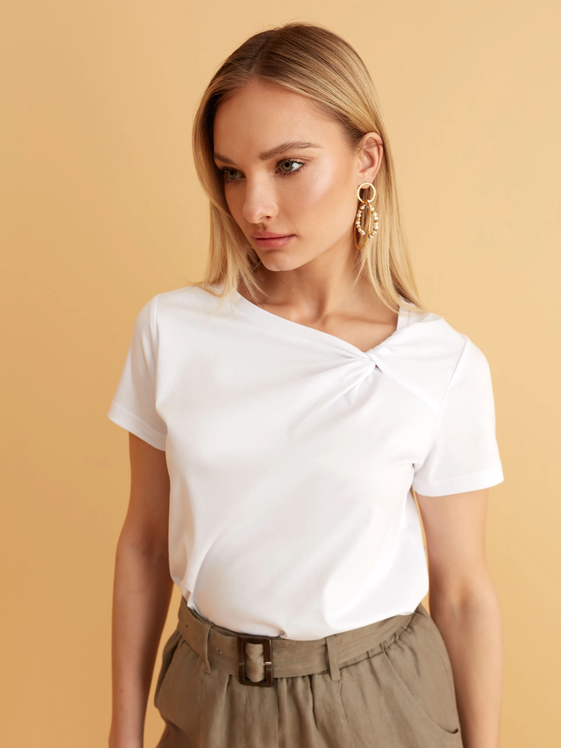 COTTON BLOUSE WITH SHORT SLEEVES