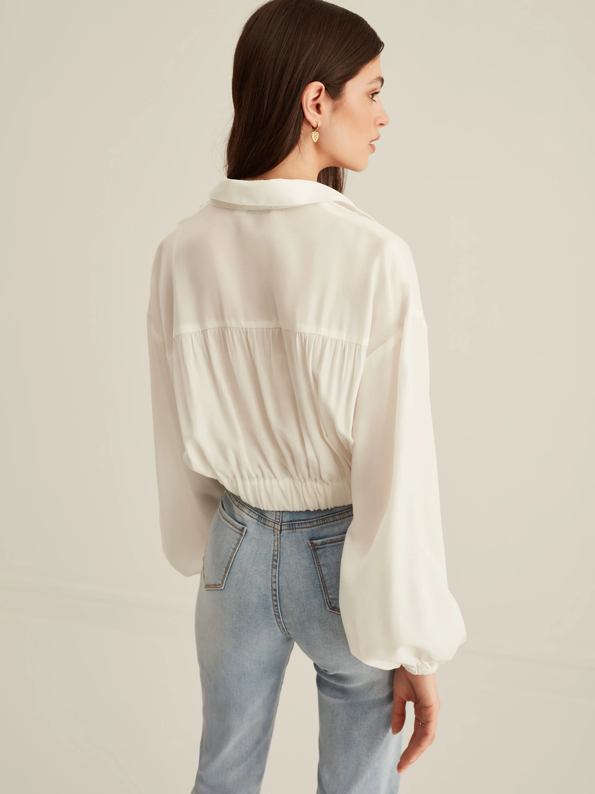 WHITE BLOUSE WITH BINDING