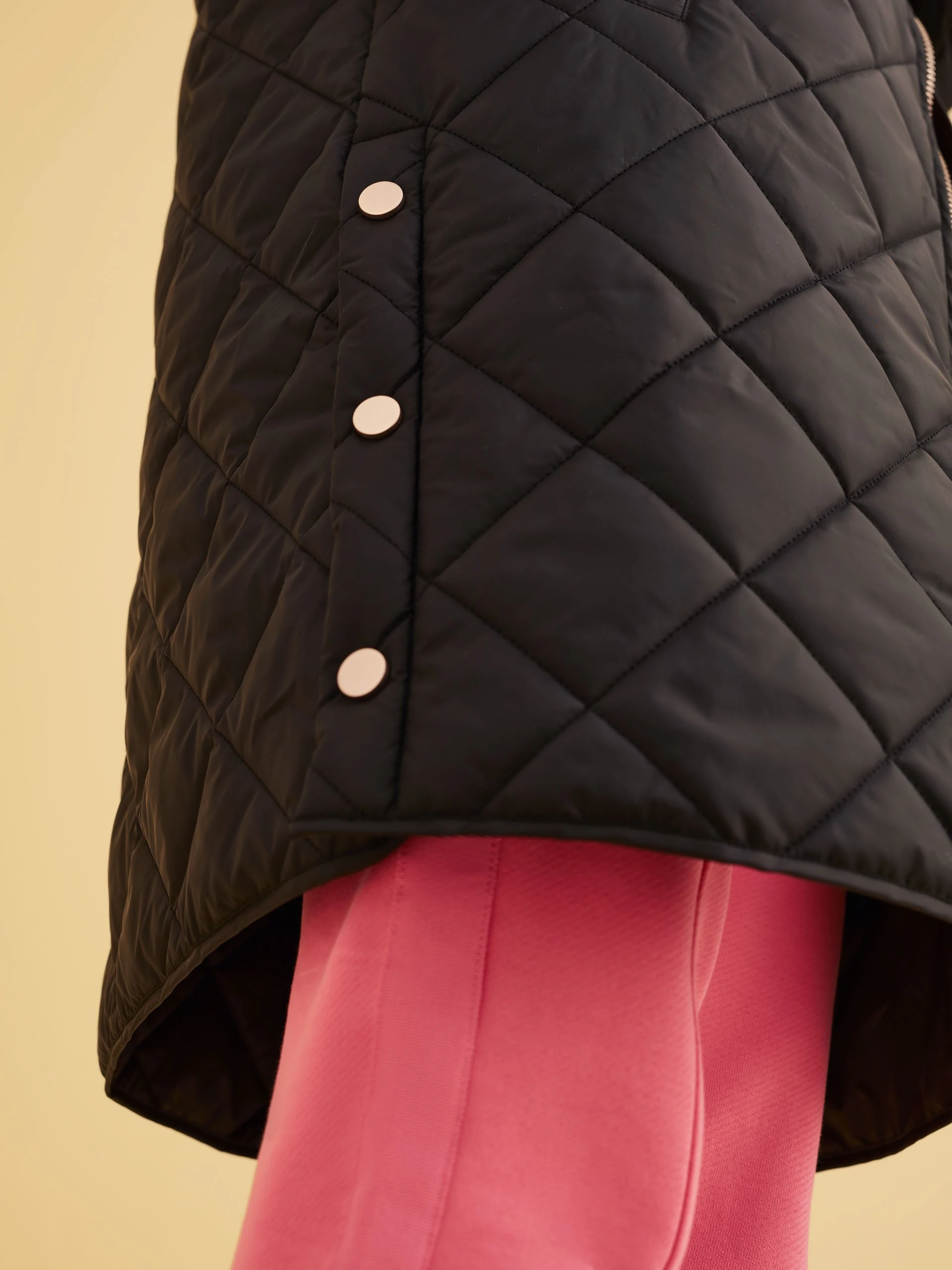 BLACK QUILTED COAT