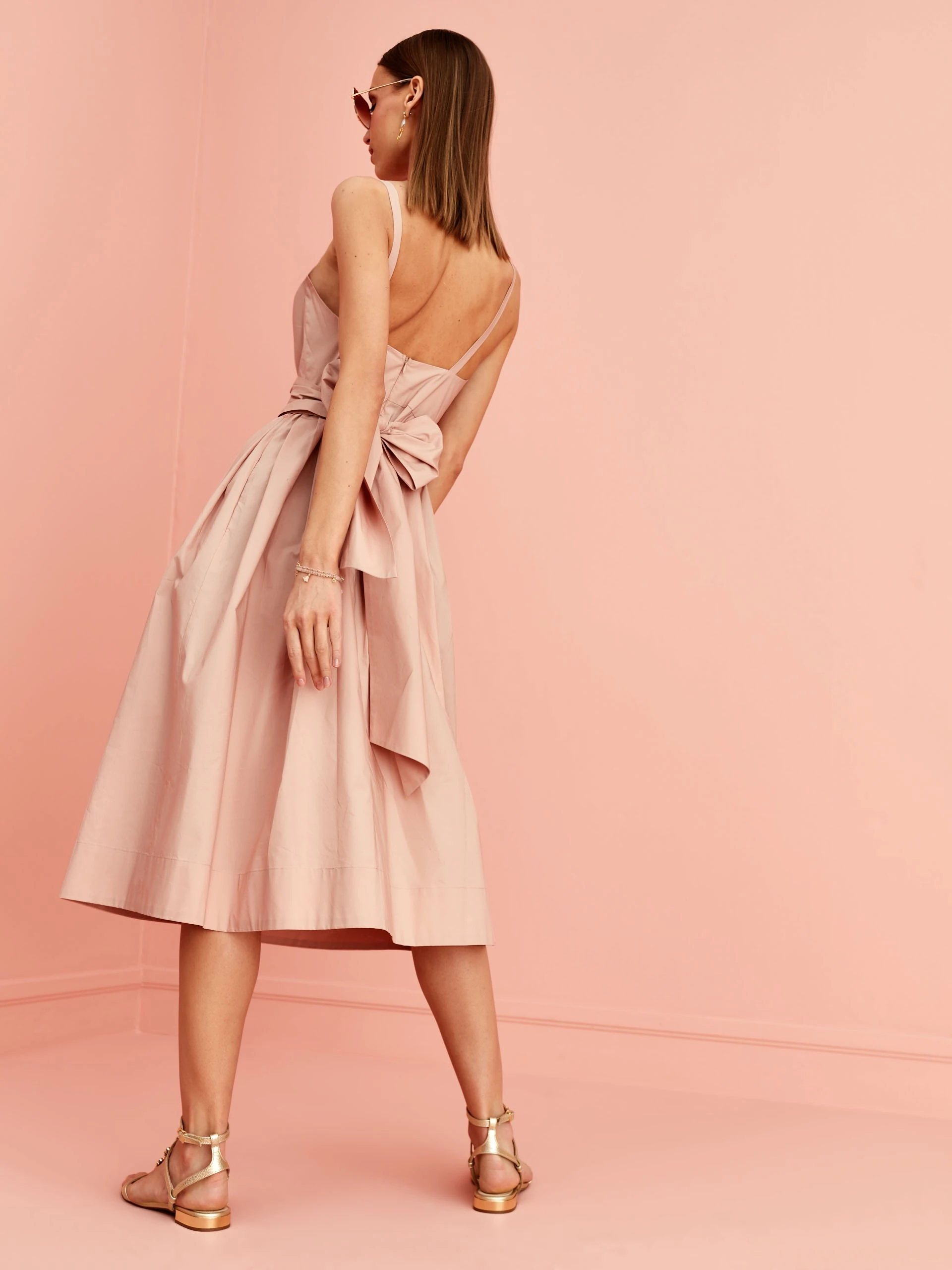 BEIGE DRESS WITH TIE DETAIL