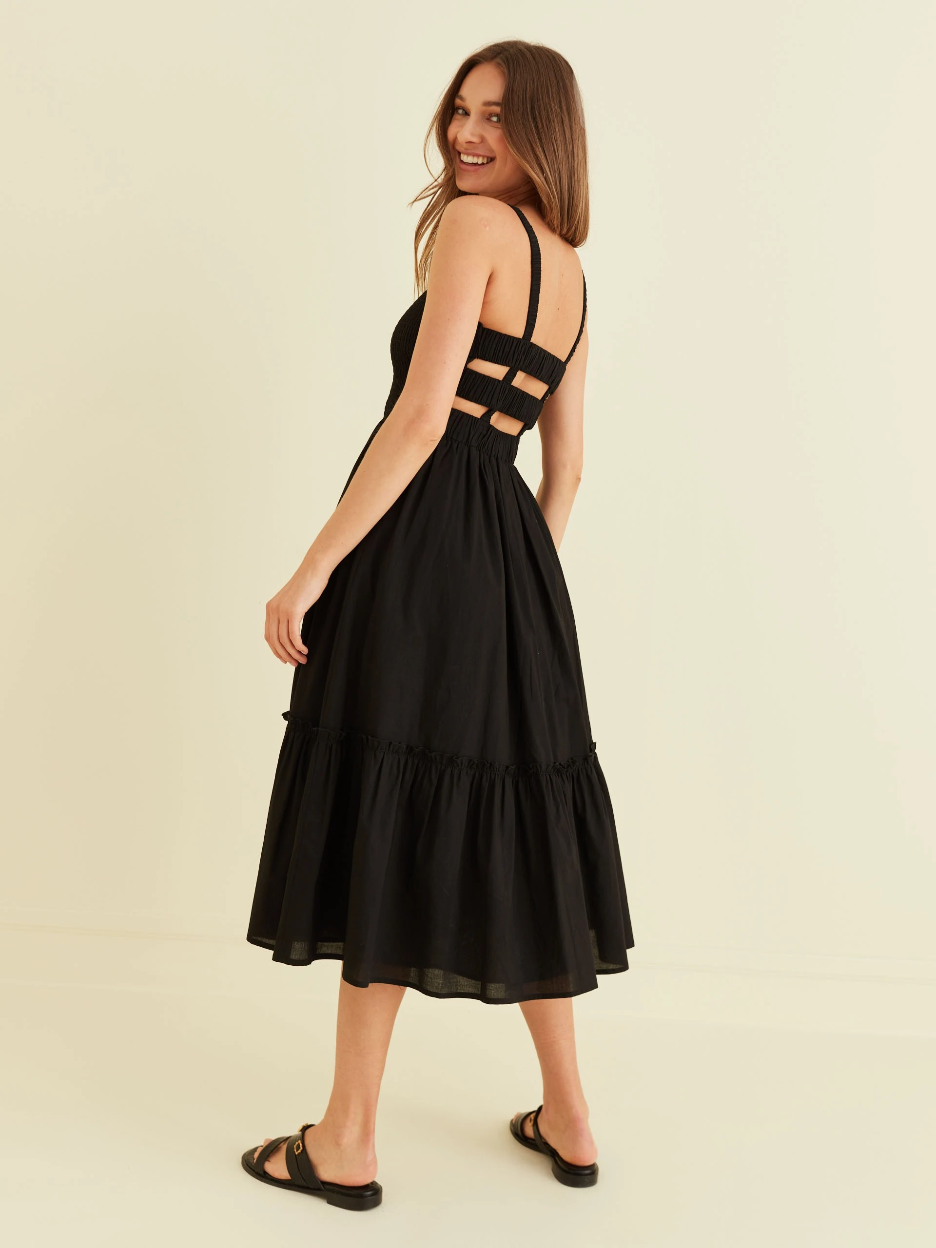 LONG BLACK DRESS WITH RUFFLES