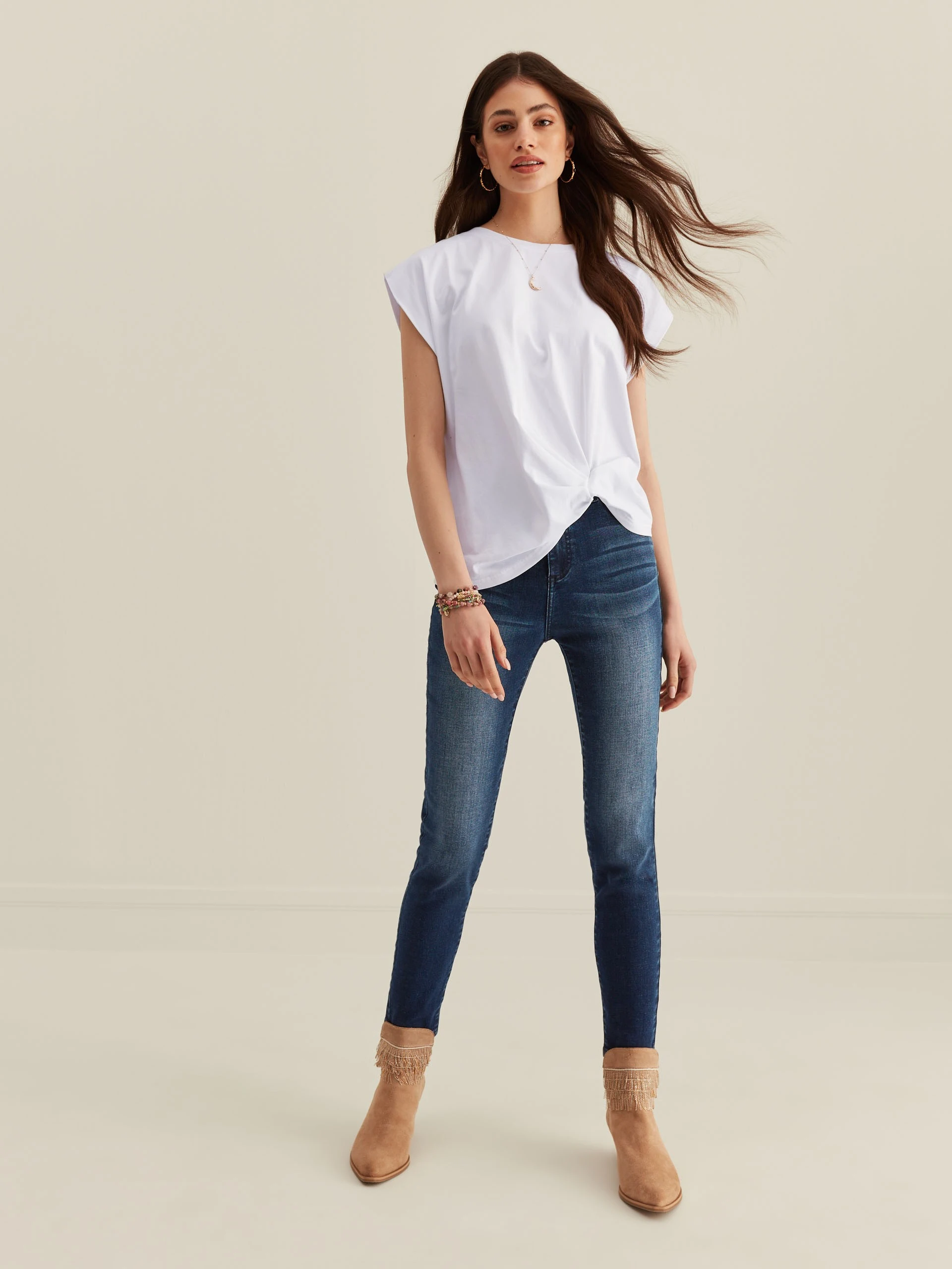 FITTED DENIM PANTS