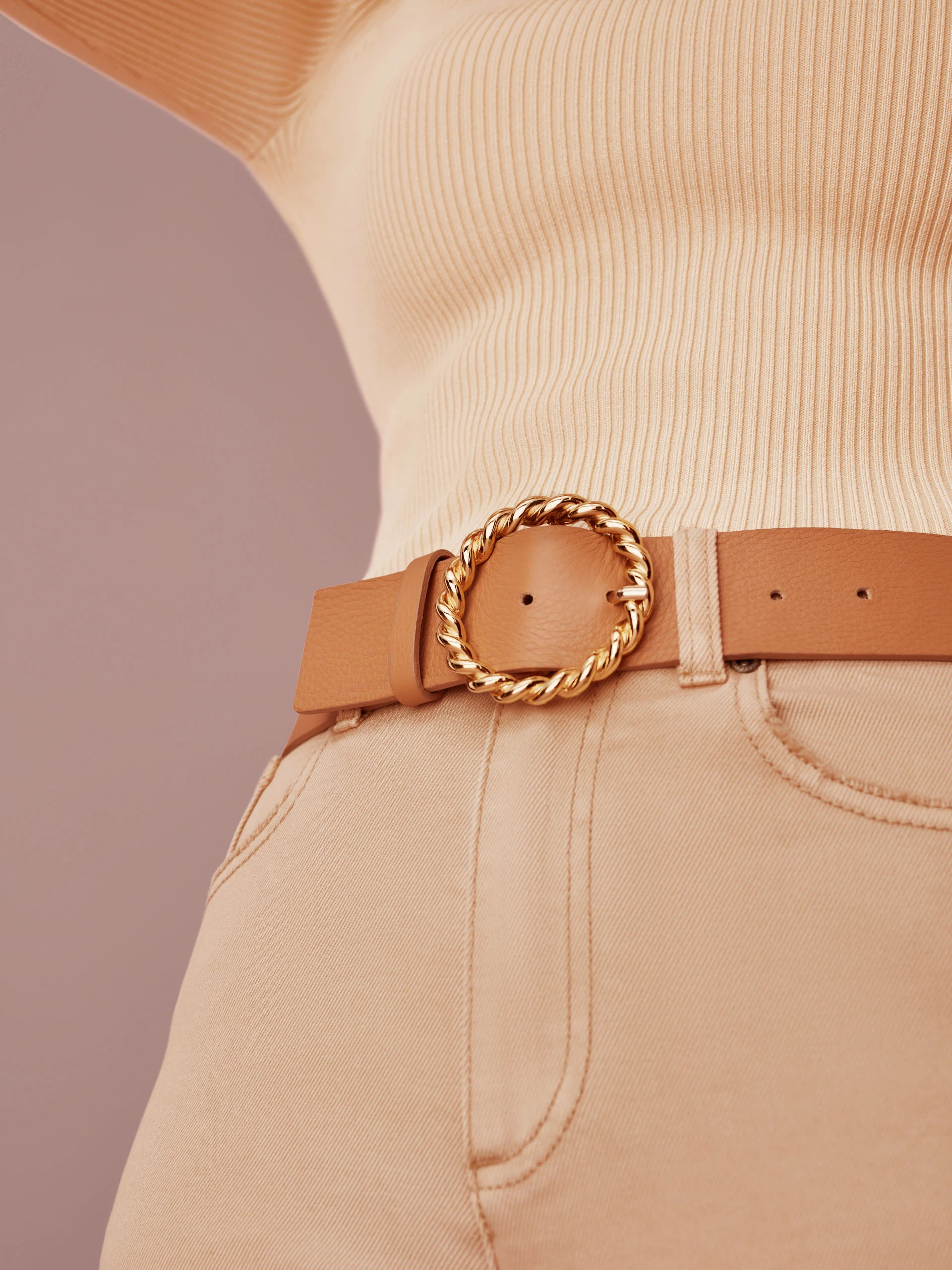 BEIGE HIGH-WAISTED JEANS