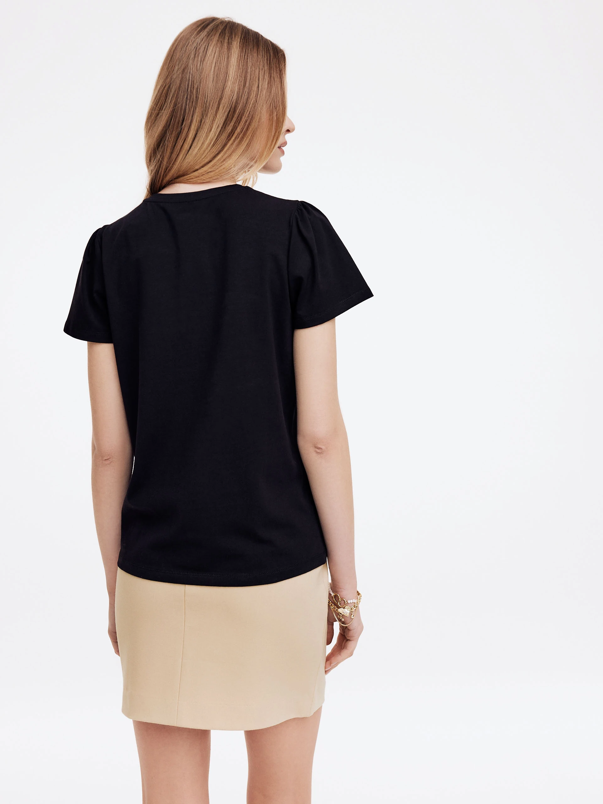 Black blouse with bow and short sleeves