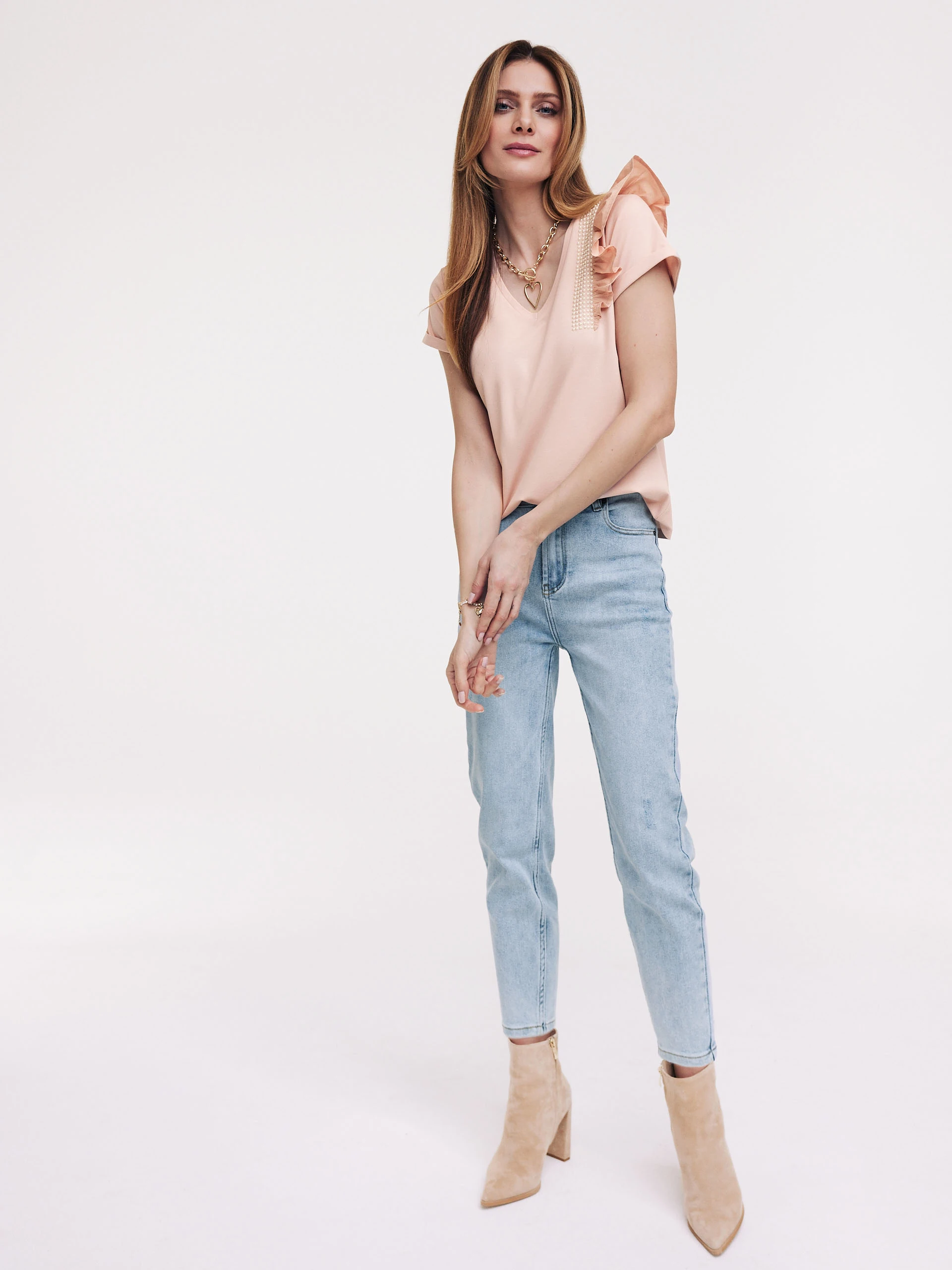 Powder pink T-shirt with ruffle trim