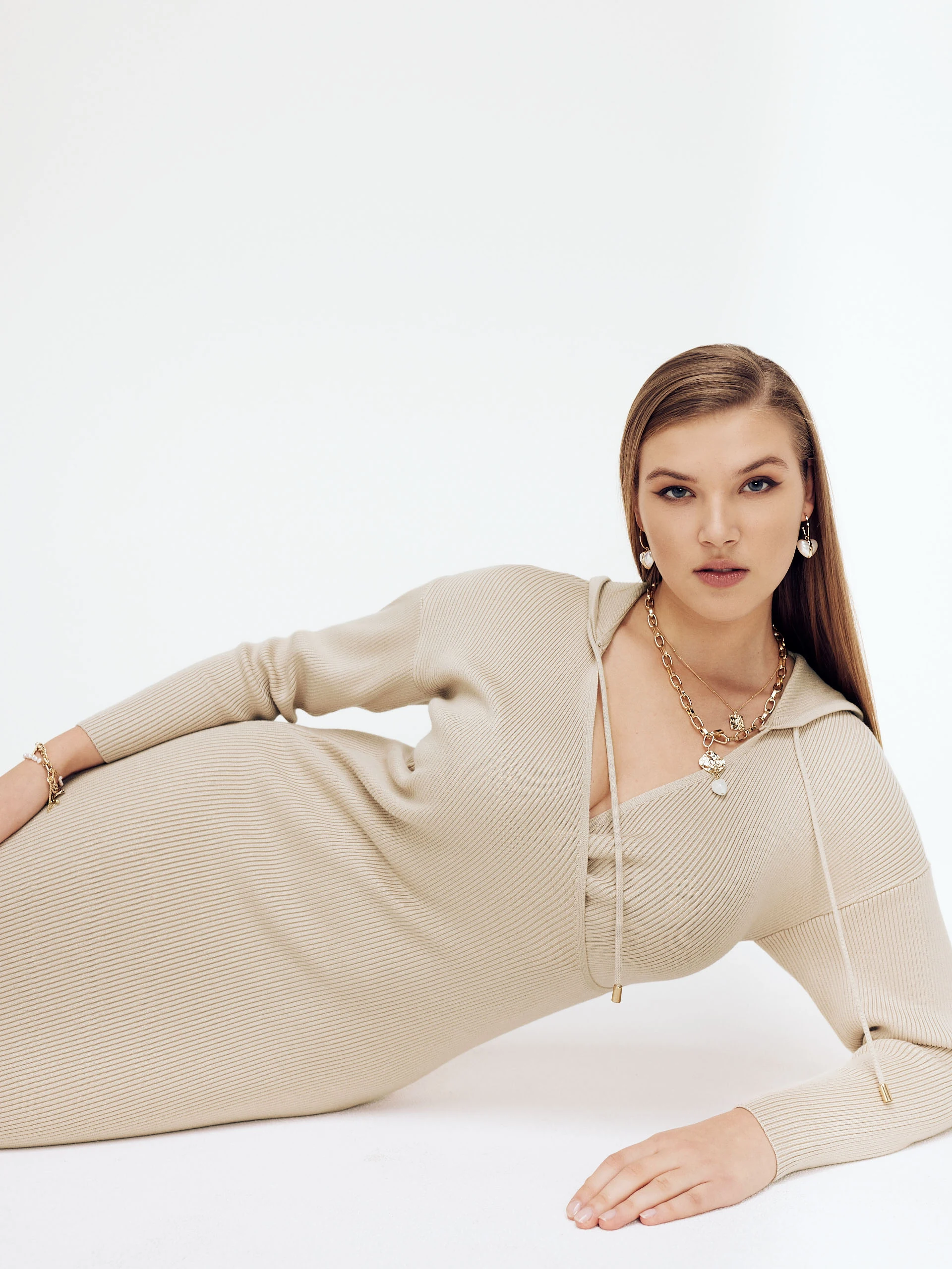Knitted dress with hood