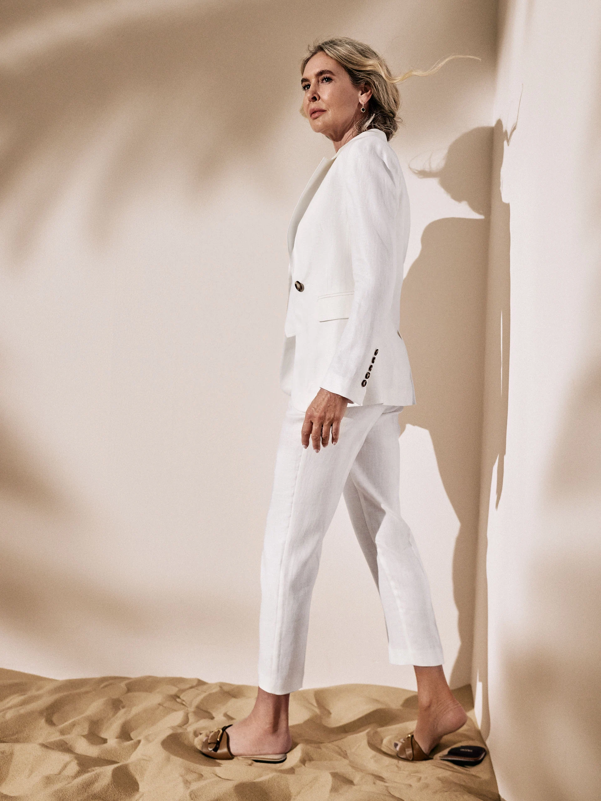 Linen white high-waisted pants